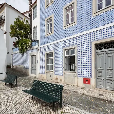 Alfama Blue Studio Loft - By Lu Holidays *