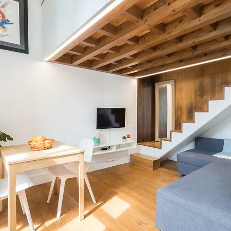 Alfama Blue Studio Loft - By Lu Holidays